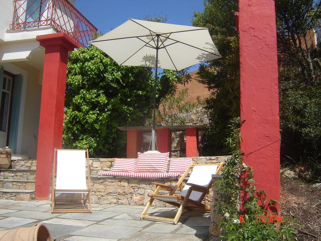 Villa Frederike In Alonissos Old Town Alonnisos Town Exterior photo